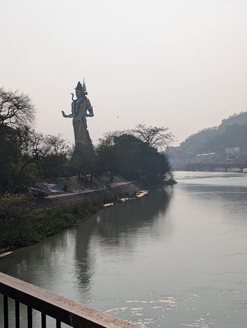 Swami Vivekanand Park - Swami Vivekanand Park X55G+G2H, near Har Ki Pouri, Har Ki Pauri, Haridwar, Uttarakhand 249401, India