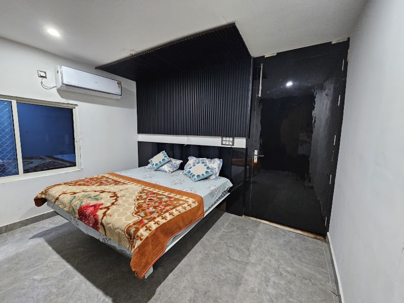 Hotel Sunset - Hotel Sunset Lakshmi Mandir Rd, Orchha, Madhya Pradesh 472246, India