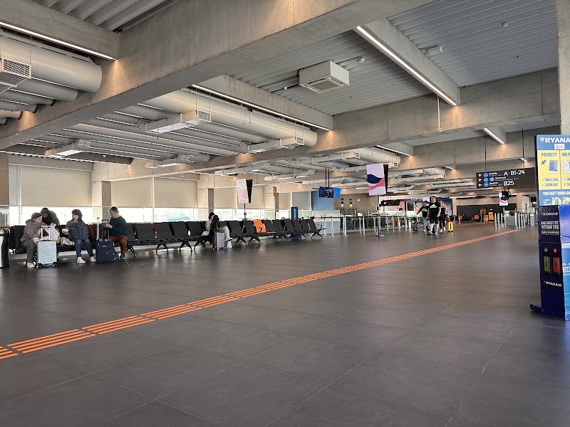 Budapest Ferenc Liszt International Airport - Budapest Ferenc Liszt International Airport Budapest, 1185 Hungary
