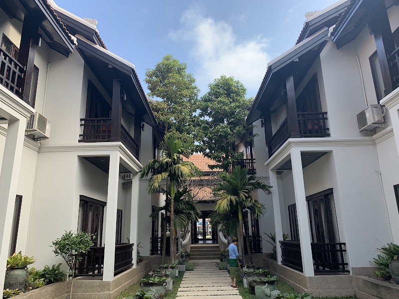 Angthong Hotel - Angthong Hotel, V4FH+34W, Lao-Thai Friendship Road, Luang Prabang, Laos