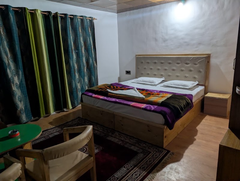 Nubra Hillview Guest House - Nubra Hillview Guest House, HG2W+V2P, Diskit, 194401