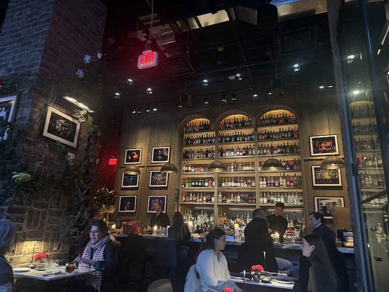 Rosevale Cocktail Room - Rosevale Cocktail Room 305 W 48th St 2nd Floor, New York, NY 10036, USA