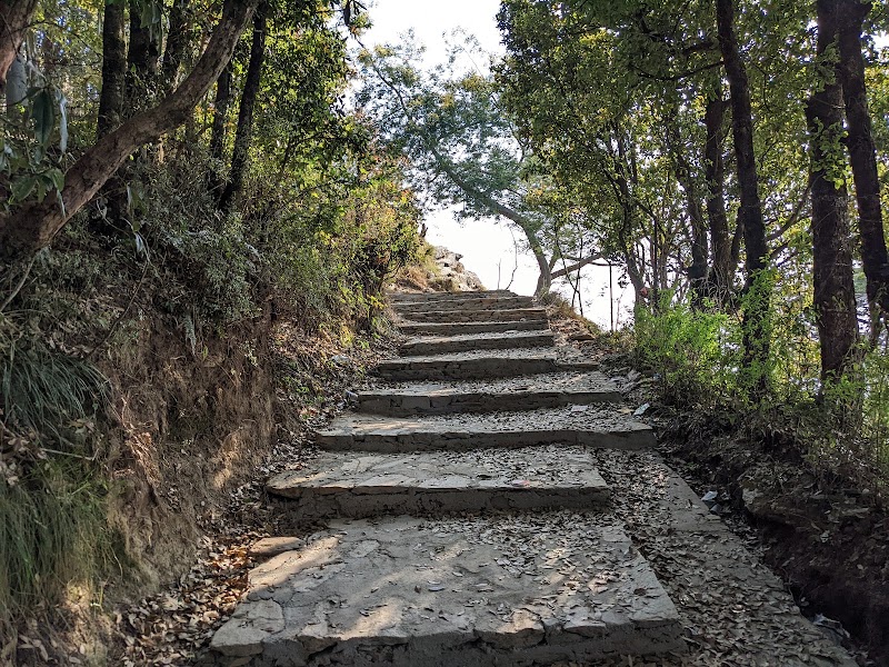 Track to Sitla - Track to Sitla, FJGV+MRJ, Mukteshwar Mahadev Rd, Mukteshwar, Uttarakhand 263138, India