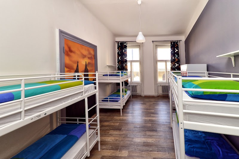 Onefam Home Hostel Prague - Onefam Home Hostel Prague Hybernská 1008/22, Nové Město, 110 00 Praha-Praha 1, Czechia