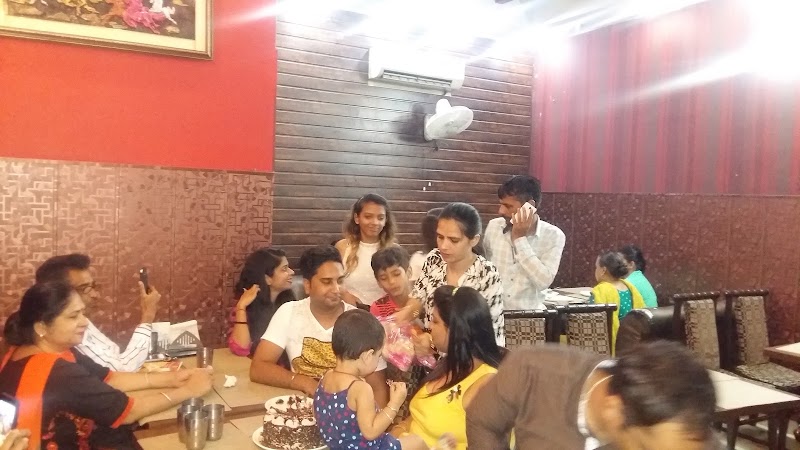 Annpurna Veg. Dhaba - Annpurna Veg. Dhaba Circular Rd, Opp. Medical College, Dayanand Nagar, Amritsar, Punjab 143001, India