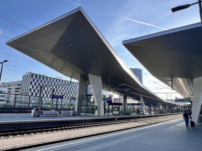Wien Hauptbahnhof - Wien Hauptbahnhof Am Hbf 1, 1100 Wien, Austria