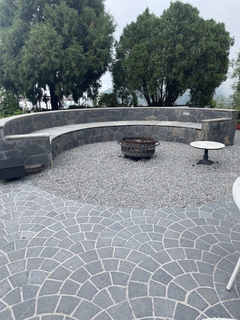 Airyland Estate By Lohono Stays – Premium 7BHK Villa in Mussoorie with Private Pool - Airyland Estate By Lohono Stays – Premium 7BHK Villa in Mussoorie with Private Pool Camels Back Rd, The Mall Road, Mussoorie, Uttarakhand 248179, India