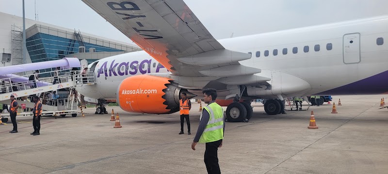 Babatpur airport - Babatpur airport 242/1, Central market DLW, Bhullanpur, Varanasi, Shivdaspur, Uttar Pradesh 221004, India