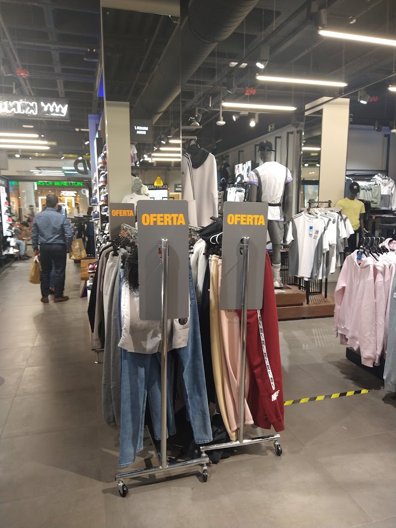 JD Sports - JD Sports, Westfield | Glòries, Av. Diagonal, 208, Sant Martí, 08018 Barcelona, Spain