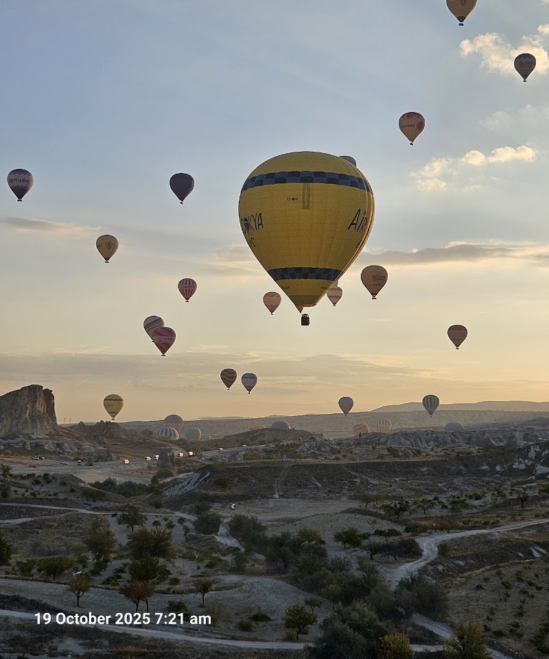 Hot Air Balloon Cappadocia - Hot Air Balloon Cappadocia, Isalı-Gaferli-Avcılar Mah, İsali - Gaferli - Avcılar, Demirhan Sk. no:4/a, 50180 Göreme/Nevşehir Merkez/Nevşehir, Türkiye