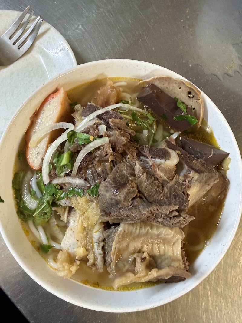Lê Gia Bún Bò Huế - Lê Gia Bún Bò Huế 19 Lê Quang Đạo, Ngũ Hành Sơn, Đà Nẵng 550000, Vietnam