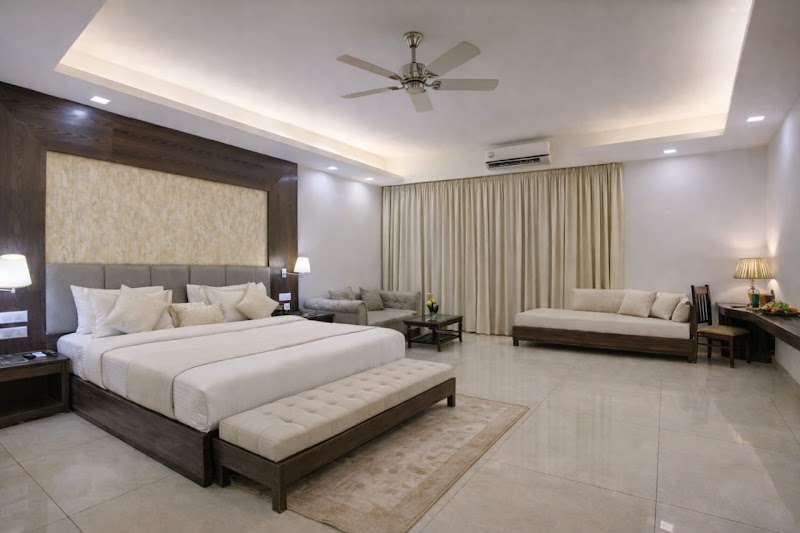 Hotel Park Tree IGI Airport - Hotel Park Tree IGI Airport HOUSE NO 766, Mahipalpur Extension, Mahipalpur, New Delhi, Delhi 110037, India