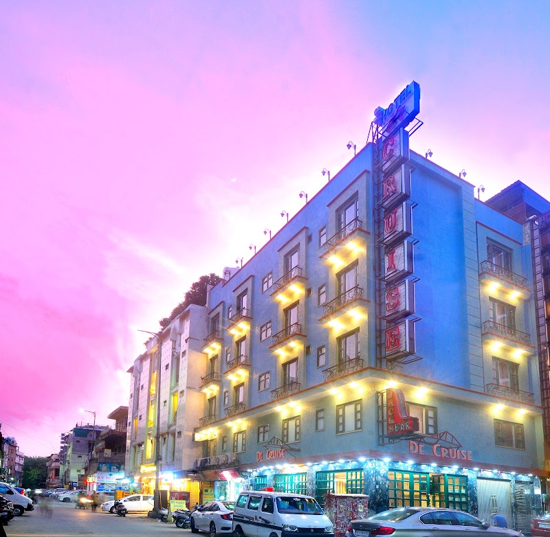DE CRUISE HOTEL