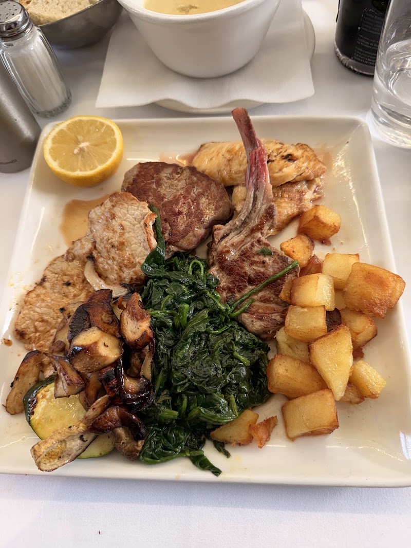 San Carlo Ristorante - San Carlo Ristorante Mahlerstraße 3, 1010 Wien, Austria