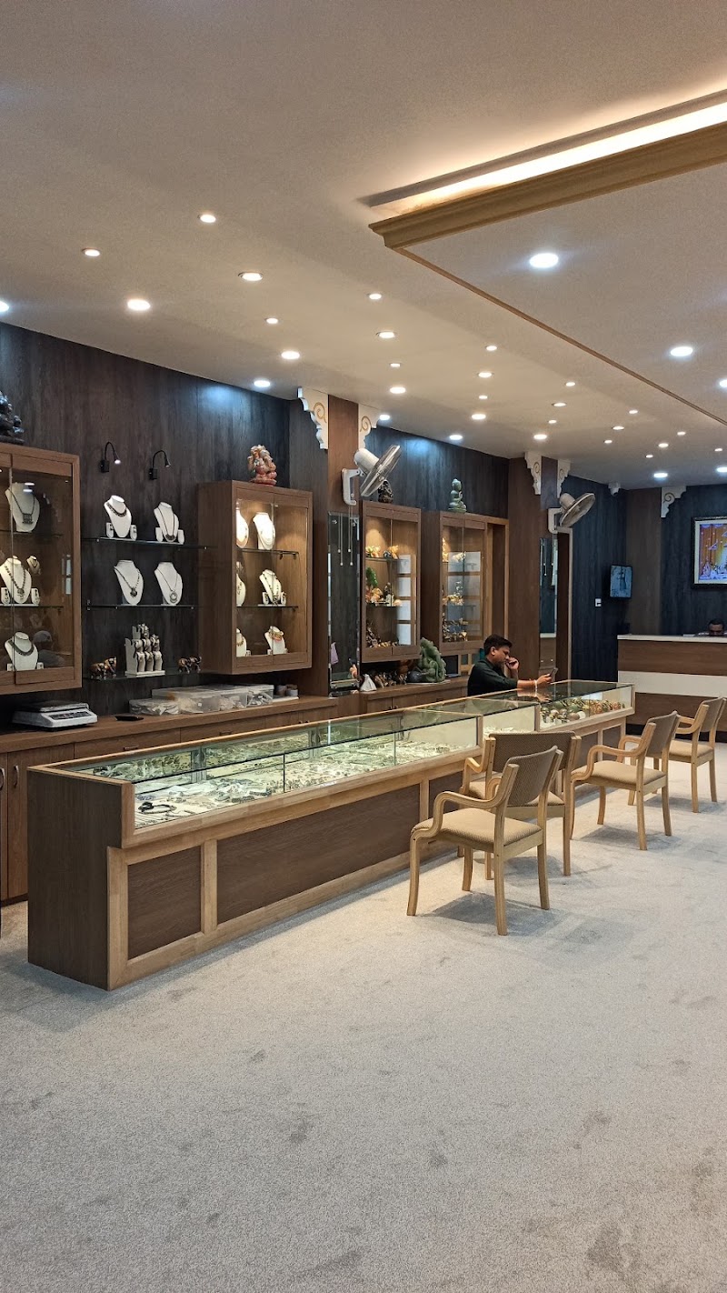 Rajasthan Gems & Jewel Palace - Rajasthan Gems & Jewel Palace 18, Mahaveer Marg, Amer Rd, Ramgarhmode, Ganesh Colony, Parasrampuri, Jaipur, Rajasthan 302002, India