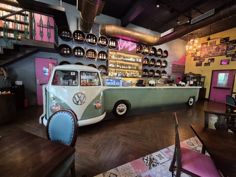 The Sassy Spoon - The Sassy Spoon Sanskriti Lifestyle, Lane No. 7, Ashok Chakra Society, Meera Nagar, Koregaon Park, Pune, Maharashtra 411001, India