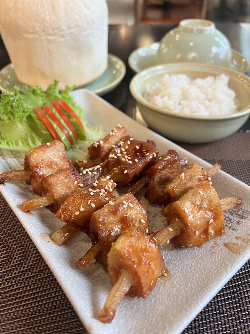 La Moi plant-based Restaurant - La Moi plant-based Restaurant 84 Nguyễn Du, Bến Nghé, Quận 1, Thành phố Hồ Chí Minh, Vietnam