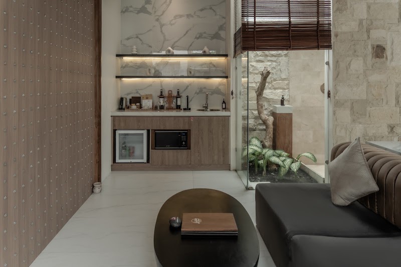 La Vie Villa Seminyak by iNi Vie Hospitality - La Vie Villa Seminyak by iNi Vie Hospitality, Jl. Pandawa No.88 A, Seminyak, Kec. Kuta, Kabupaten Badung, Bali 80361, Indonesia