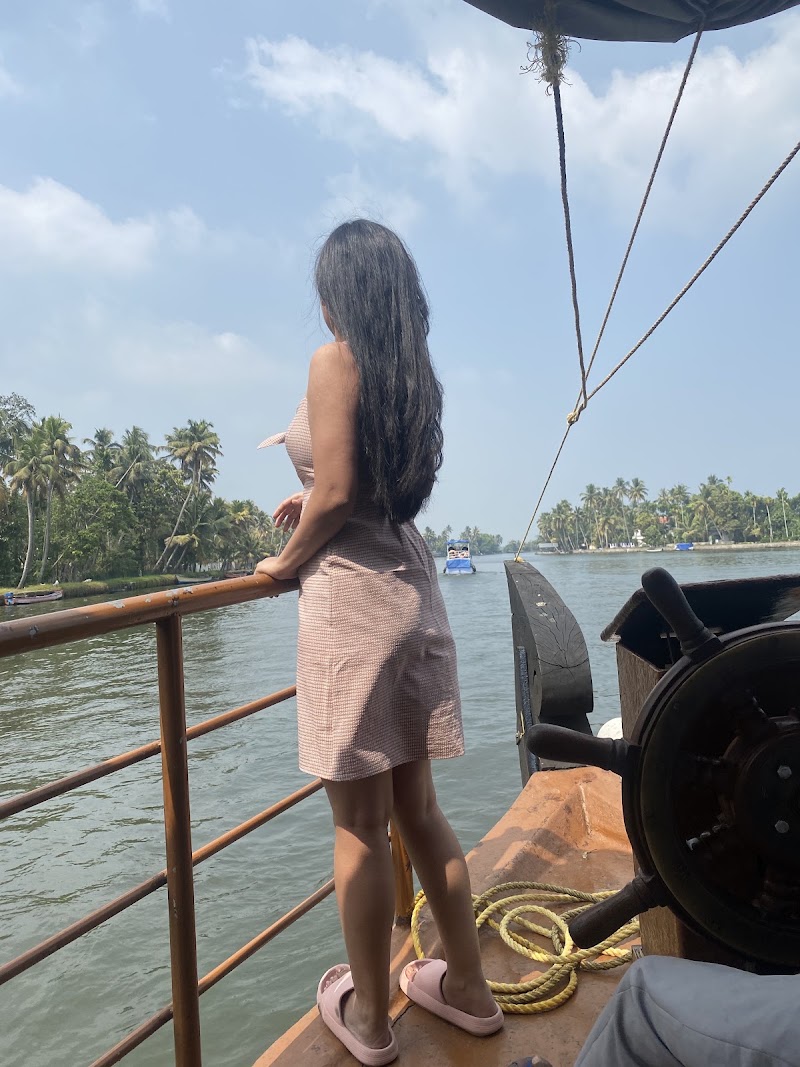 KTDCS KERALA (Kuttanad Tourism Development Co-Operative Society) - KTDCS KERALA (Kuttanad Tourism Development Co-Operative Society) G82Q+8G4, Alappuzha, Kerala 688001, India