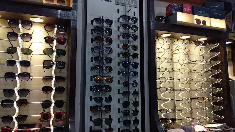 Swiss Optics - Swiss Optics 1375, Ballimaran Rd, Baradari, Chandni Chowk, New Delhi, Delhi, 110006, India