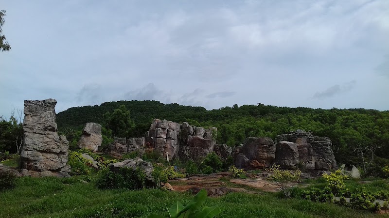 Silathoranam Garden - Silathoranam Garden, Sila Thoranam Rd, Tirumala, Tirupati Urban, Andhra Pradesh 517504, India