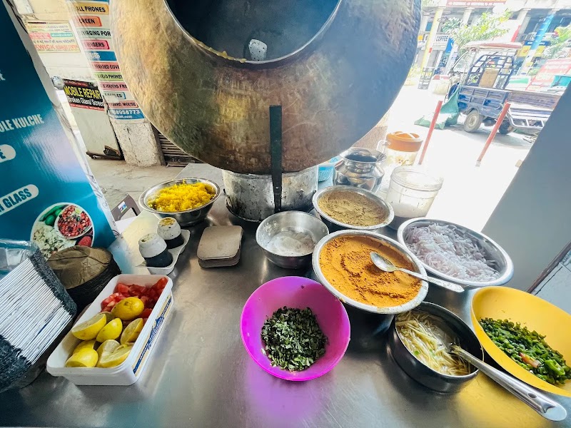 Swaad Tantra - Purani Delhi ke mashoor chole kulche - Swaad Tantra - Purani Delhi ke mashoor chole kulche G 5, Vikas Surya Plaza, plot no 1, Sector 4, Dwarka, Delhi, 110075, India