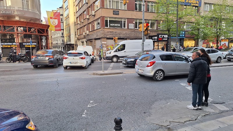 Osmanbey - Osmanbey, Meşrutiyet, Halaskargazi Cd. No:140, 34363 Şişli/İstanbul, Türkiye