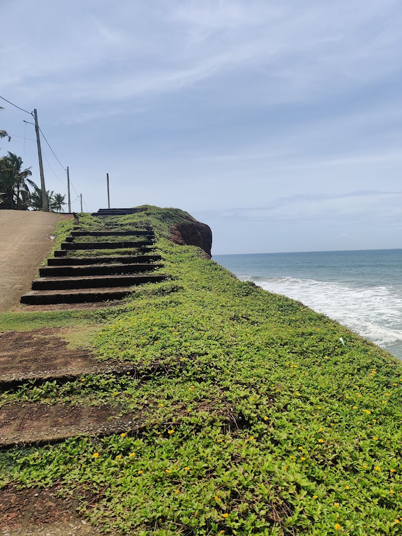 Edava Beach, Varkala - Edava Beach, Varkala QM6P+4WC, Thiruvananthapuram, Edava, Kerala 695311, India