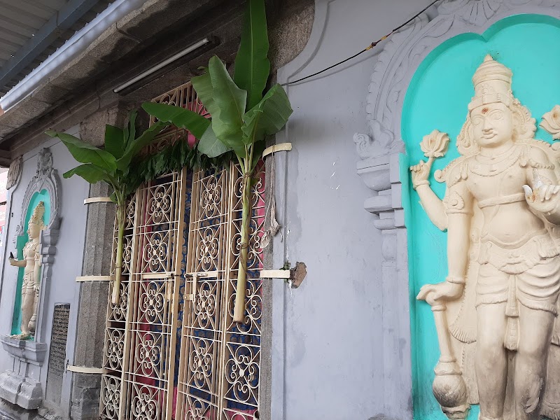 Sri Suryanarayana Swamy Vari Temple - Sri Suryanarayana Swamy Vari Temple JC5X+8WX, Pushkarani Rd, Tiruchanur, Andhra Pradesh 517503, India