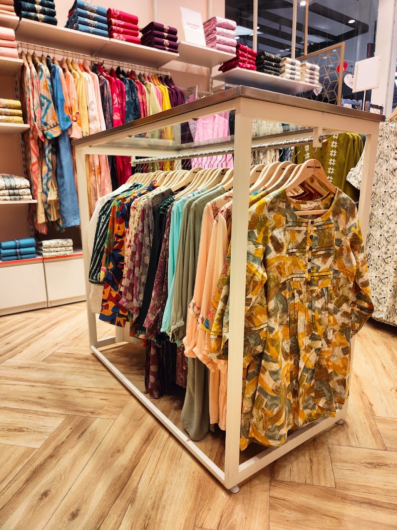 Peachmode, Nexus Elante Mall - Peachmode, Nexus Elante Mall, Store Unit no 236A 2nd floor, Elante Mall, Industrial Area Phase I, Chandigarh, Punjab 160002, India