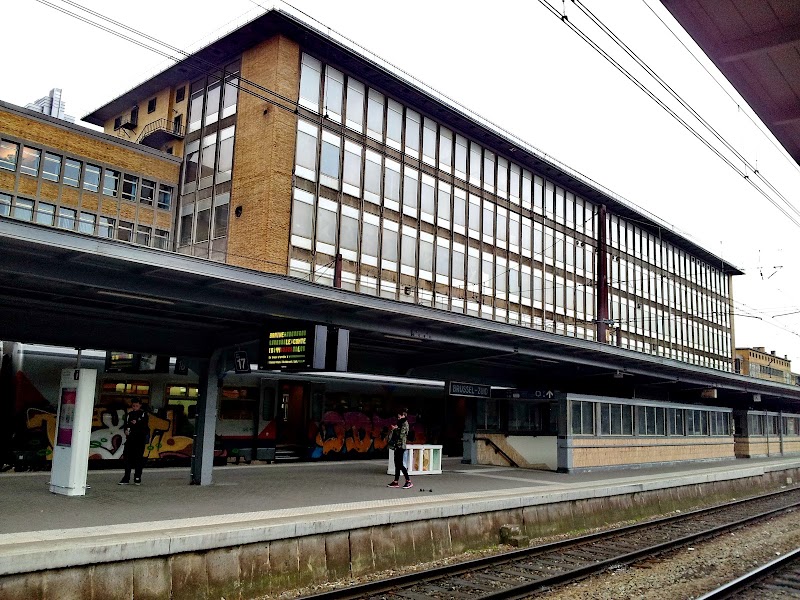 Brussel-Zuid - Brussel-Zuid Av. Fonsny 47B, 1060 Bruxelles, Belgium
