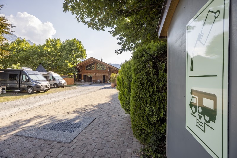 Camping Alpenblick - Camping Alpenblick Seestrasse 130, 3800 Unterseen, Switzerland
