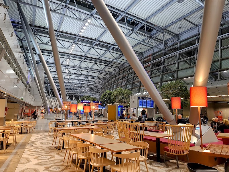 D-Flughafen Term. C - D-Flughafen Term. C, District 5, 40474 Düsseldorf, Germany