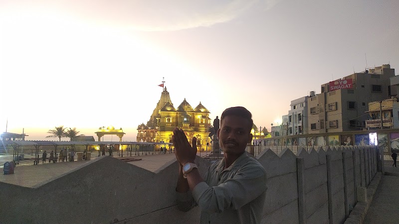 Somnath Temple - Somnath Temple 7R75+3C9 Madir, Prawaria Colony, Rameshwar Nagar, Bhakti Nagar, Rajkot, Gujarat 360002, India