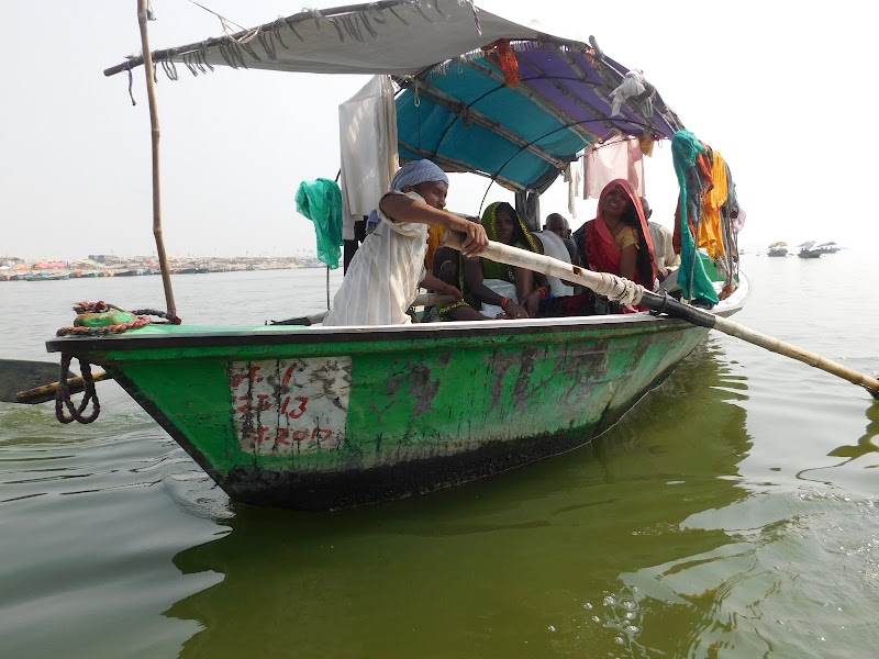 Triveni Sangam - Triveni Sangam Triveni Sangam, Naini, Prayagraj, Uttar Pradesh 211008