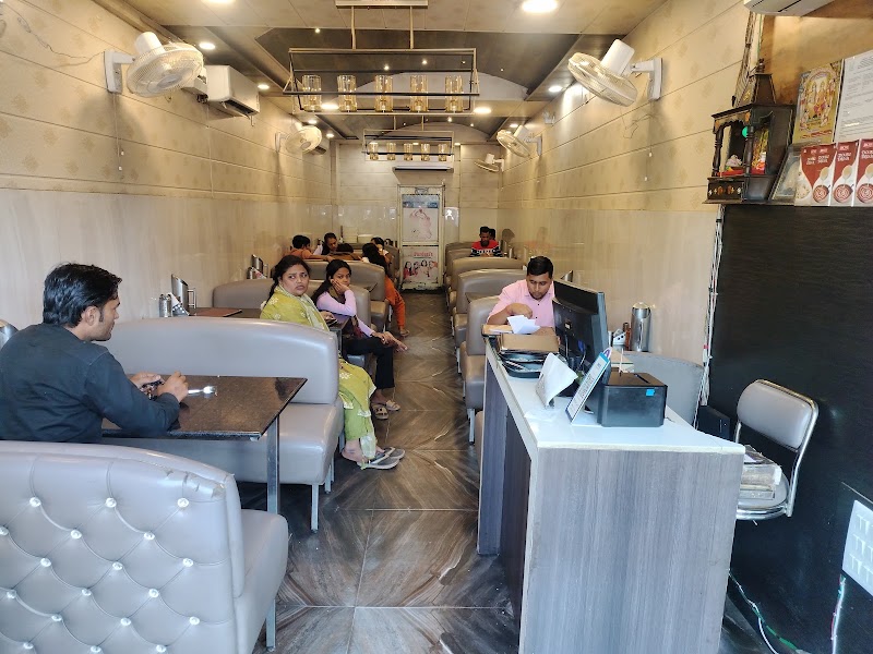 Pardesi’s Restaurant, Haridwar - Pardesi’s Restaurant, Haridwar Shiv Murti Chowk, railway road, near Haridwar Railway Station Grounds, Sharvan Nath Nagar, Haridwar, Uttarakhand 249401, India