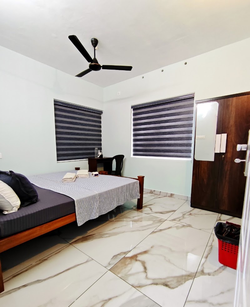 Happy Buddha Homestay - Happy Buddha Homestay Thiruvambadi, Saad Cottage Rd, Kurakkanni, Varkala, Kerala 695141, India