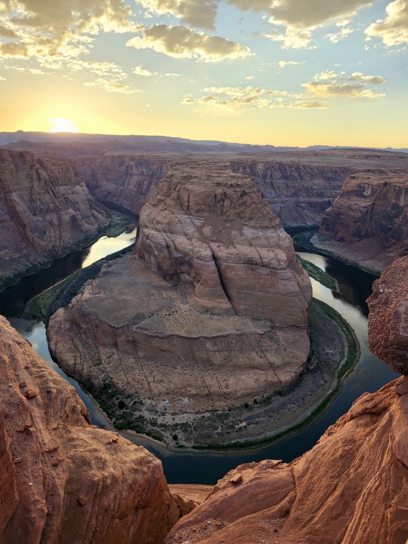 Navajo Point - Navajo Point, Grand Canyon Village, AZ 86023, USA