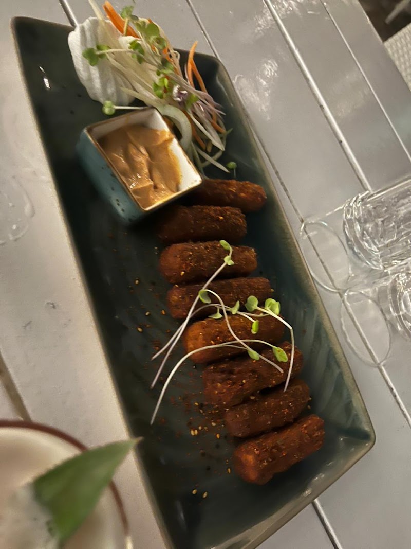 High Steaks - High Steaks 7th Floor, Hotel Centre Point, 24, Central Bazar Road, Ramdaspeth, Nagpur, Maharashtra 440010, India