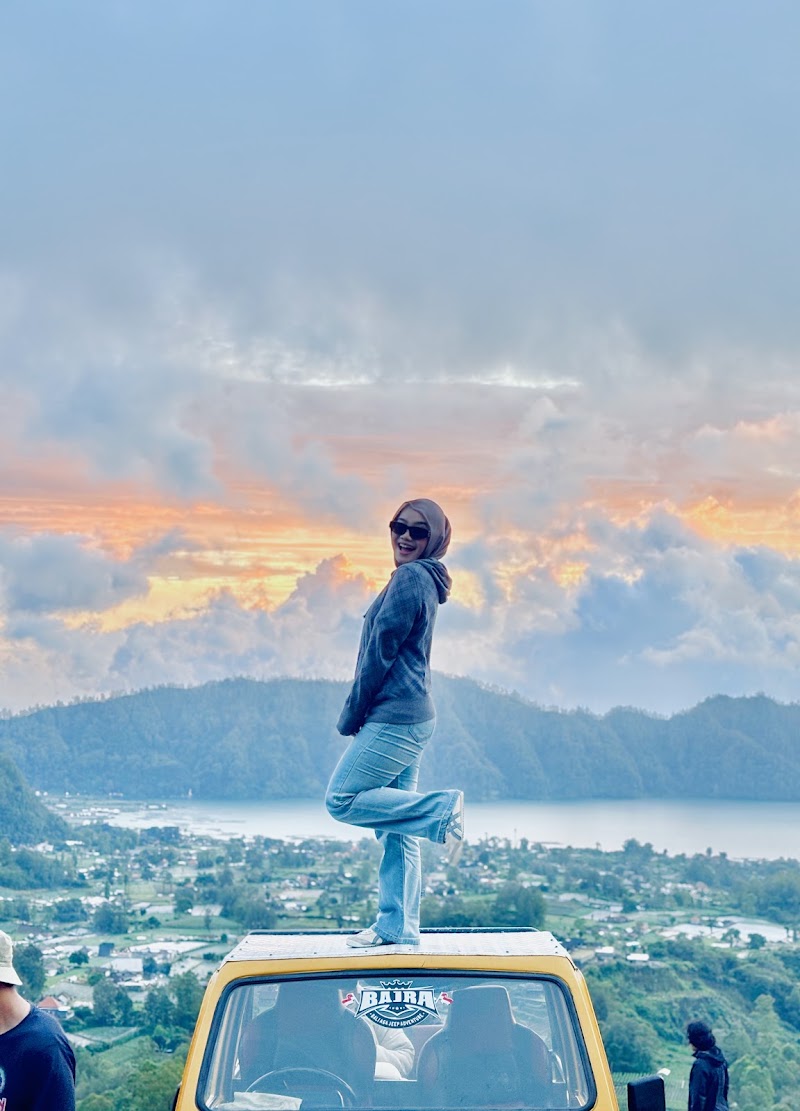 Mount batur sunrise jeep tour - Mount batur sunrise jeep tour, F7R7+434, Jl. Dewisita, Ubud, Kecamatan Ubud, Kabupaten Gianyar, Bali 80571, Indonesia