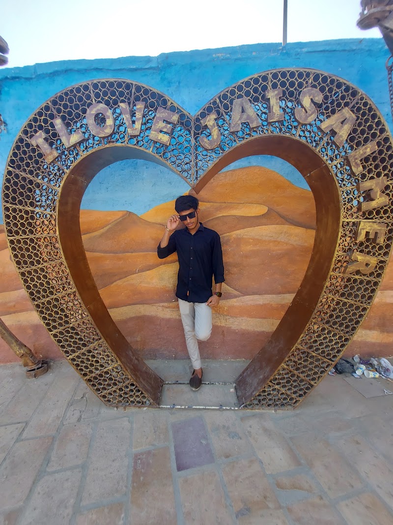 Gadiser Lake Jaisalmer - Gadiser Lake Jaisalmer, Gadisar Lake Rd, Postal Colony, Jaisalmer, Rajasthan 345001, India