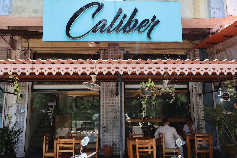 Caliber Cafe - Caliber Cafe Building A, Akar Excelsior, Shop No. 8/9 Colva-Benaulim Road, Grande Vanelim, Vaneli, Goa 403708, India