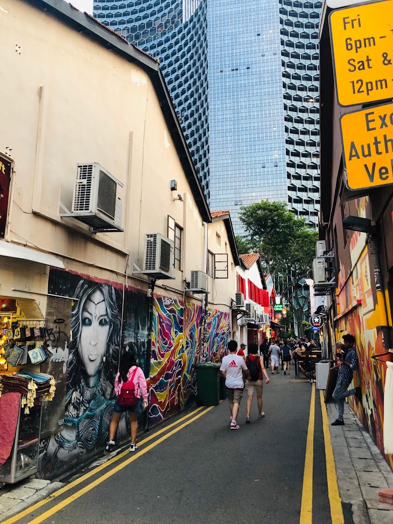 MET A Space Pod @ Arab Street