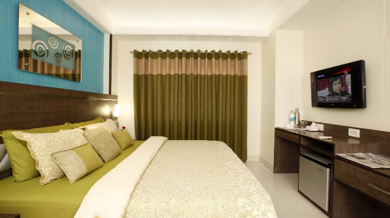Bizz Tamanna Hotel - Bizz Tamanna Hotel, Plot No.10 Opp. Infosys, Phase 1, Rajiv Gandhi Infotech Park, Hinjawadi, Pune, Maharashtra 411057, India