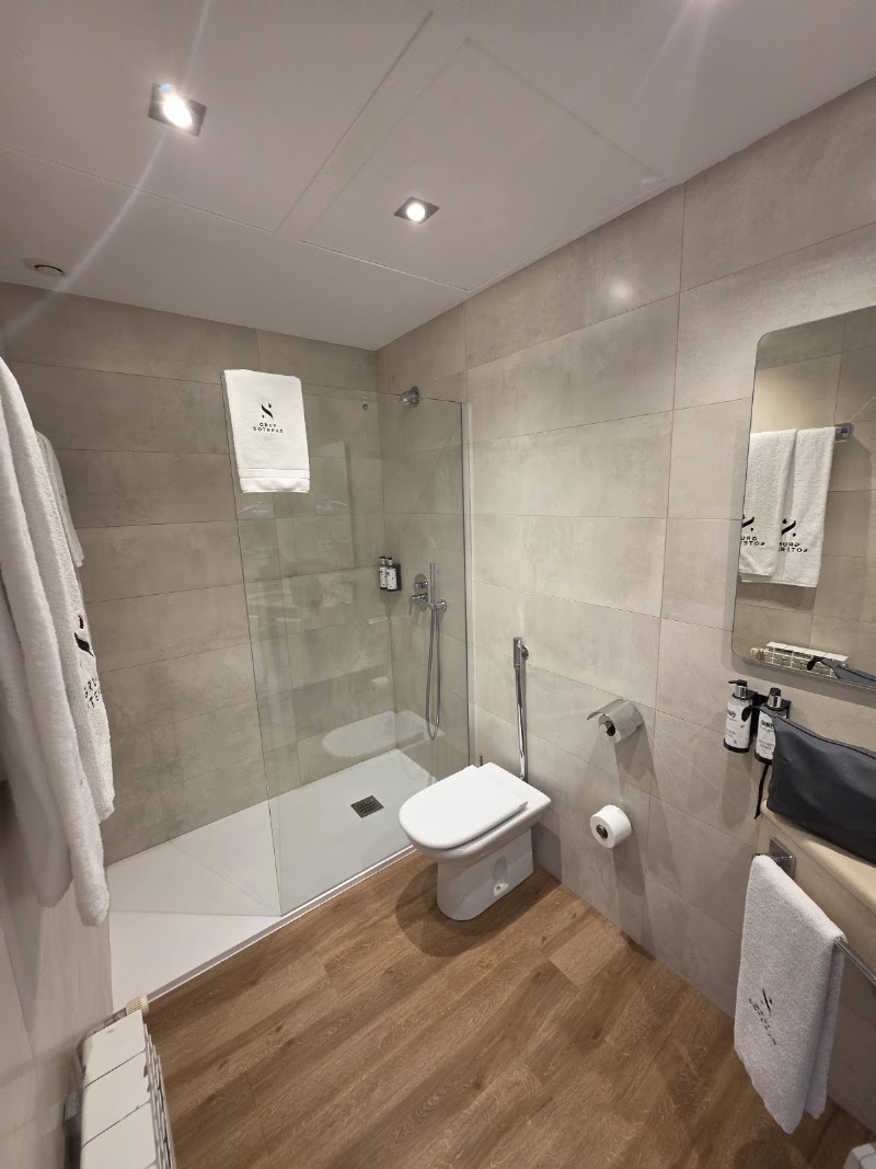 Apartamentos Playafels - Apartamentos Playafels Playa Ribera de San Pedro, 1-9, 08860 Castelldefels, Barcelona, Spain