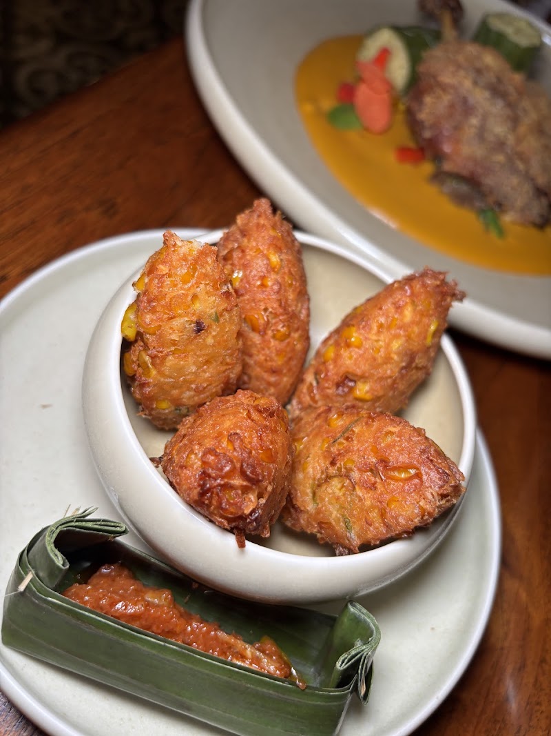 Bambu - Bambu Jl. Petitenget No.198, Kerobokan Kelod, Kec. Kuta Utara, Kabupaten Badung, Bali 80361, Indonesia