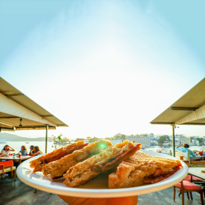 Rainbow Restaurant - Rainbow Restaurant 27-28, Lal Ghat Road, Near Jagdish Temple, Behind, Udaipur, Rajasthan 313004, India