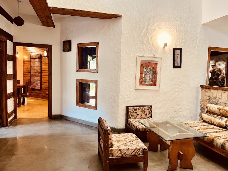 Vintage Villa / House Party Venue / Photo Shoot Location in Gurgaon - Vintage Villa / House Party Venue / Photo Shoot Location in Gurgaon House no 21, near Star Mall, Sector 31, Gurugram, Haryana 122001, India