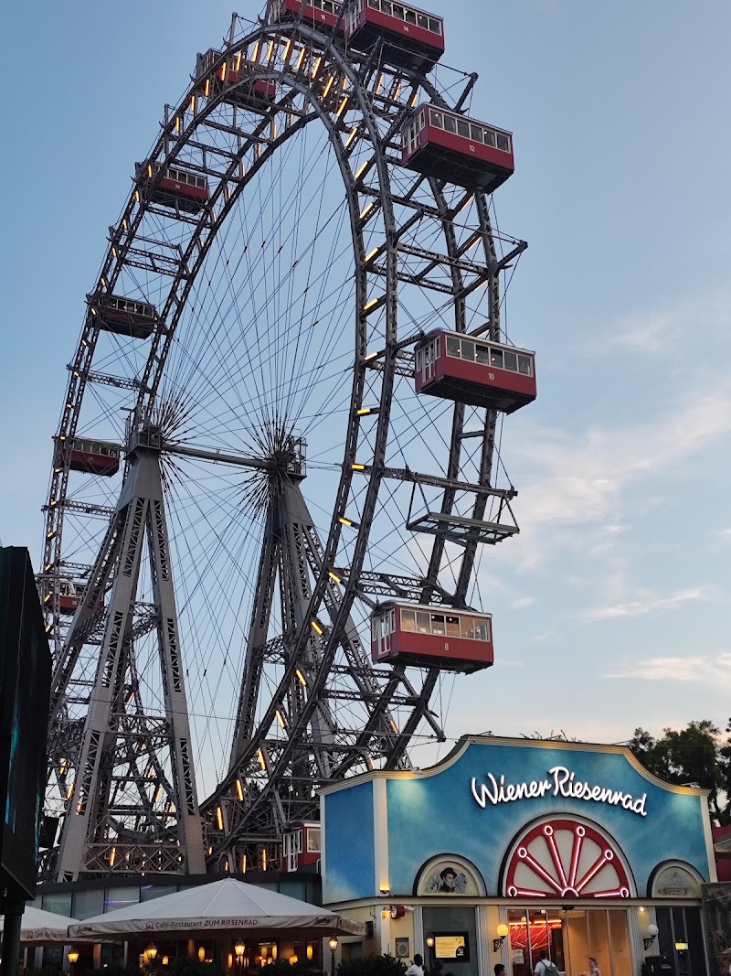 Viennese Giant Ferris Wheel - Viennese Giant Ferris Wheel Gaudeegasse 1, 1020 Wien, Austria