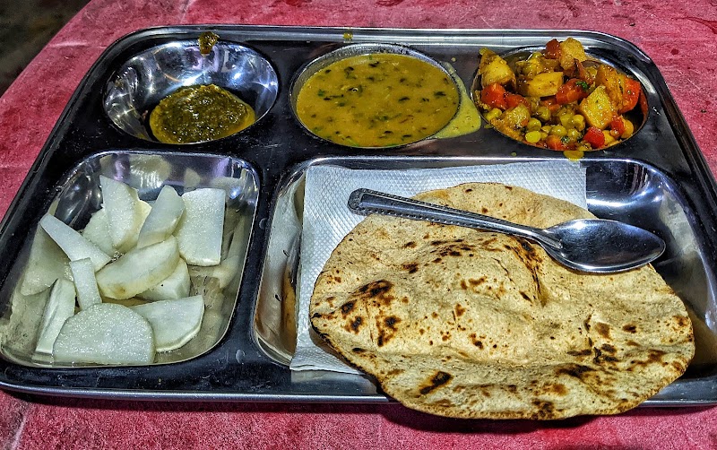 Mangal Da Dhaba - Mangal Da Dhaba Mangal Da Dhaba, Ali Baksh Rd, Ram Bagh, Kot Atma Singh, Amritsar, Punjab 143001, India